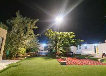 استراحة واسعة بمجلس ومسبح خارجي
