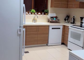 فيلا بمسطح اخضر