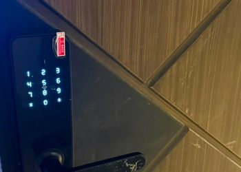 استديو انيق بدخول ذاتي