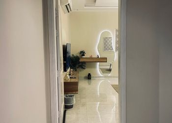 استديو بسرير ماستر وجلسة 