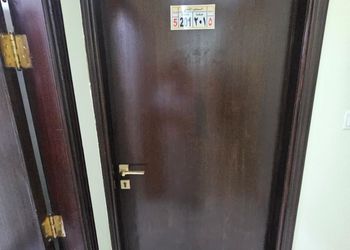 شقة بغرفتين نوم وأثاث مريح