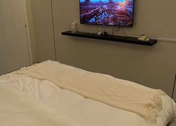 استديو بدخول ذاتي