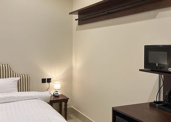 استديو بسرير ماستر ودخول ذاتي