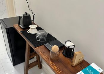 استديو هادئ بسرير ماستر 