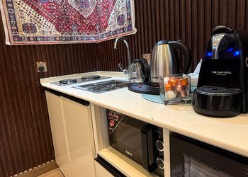 استديو بسرير ماستر وبلكونه