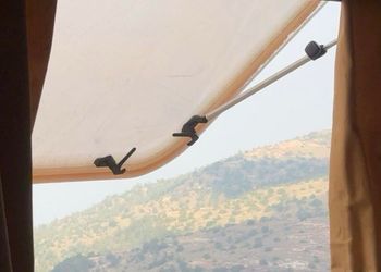 كرافان بغرفه نوم وجلسة خارجية