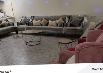 شاليه بمسطح اخضر وجلسة خارجية 