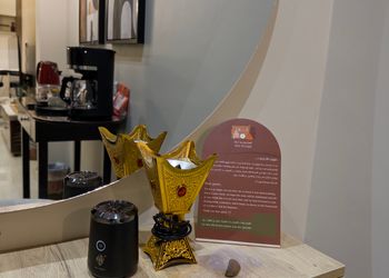 استديو هادئ بركن قهوة ودخول ذاتي