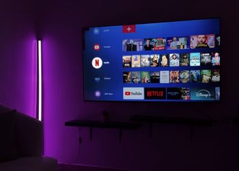 استديو بسرير ماستر وأثاث مريح 
