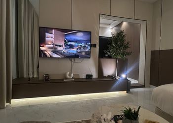 استديو بسرير ماستر وجلسة جانبية