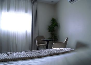 شقة بتصميم انيق و هادئ