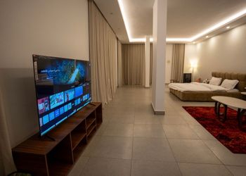 استديو بسرير ماستر ودخول ذاتي