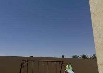 شاليه بمجلس وفناء خارجي
