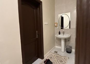استديو بسرير ماستر ودخول ذاتي