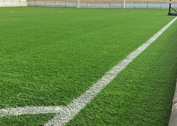 استراحة بملعب كرة قدم ومجلس 