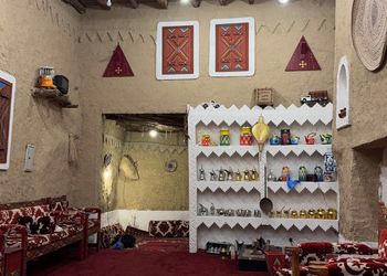 استراحه بطراز شعبي 