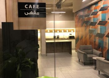 شقة بثلاث غرف نوم وصالة مريحة 