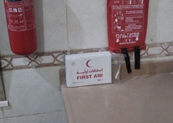 شقة بغرفتين نوم وغرفة جلوس 