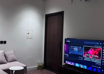 شقة بغرفتين نوم وتصميم أنيق 