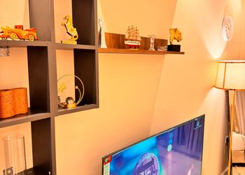 استديو هادئ بسرير ماستر