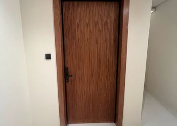 شقة بغرفة معيشة وغرفة نوم 