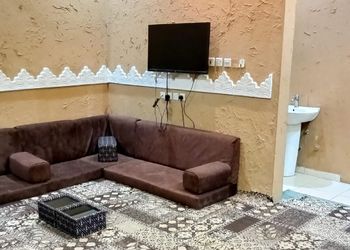 شاليه بمسبح وألعاب مائية