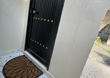 استديو بسرير ماستر ودخول ذاتي
