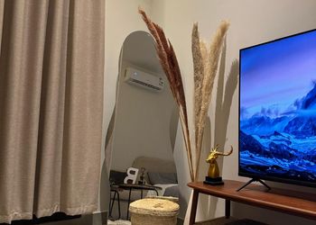 استديو هادئ بدخول ذاتي 