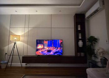 استديو بسرير ماستر وجلسة جانبية 