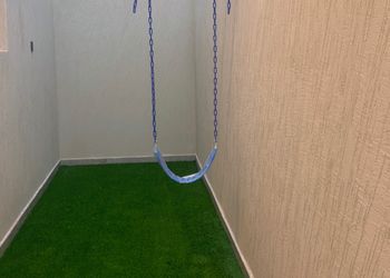 شاليه بغرفة نوم و جلسة خارجية