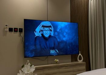استديو بسرير ماستر وجلسة جانبية
