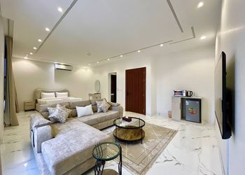 استديو هادئ بسرير ماستر 