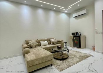استديو هادئ بسرير ماستر 