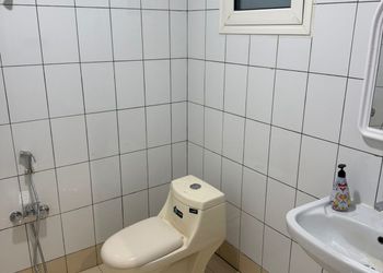 استديو هادئ بسرير ماستر 