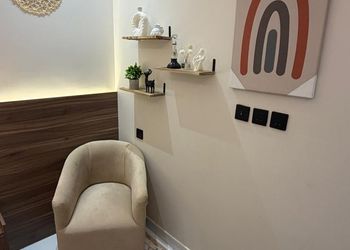 استديو بسرير ماستر