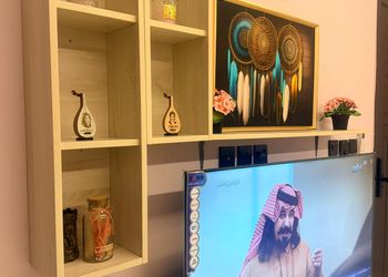 شقة بصالة جلوس ودخول ذاتي