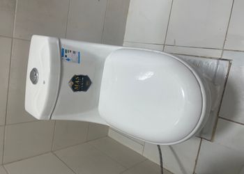 استديو بسرير ماستر وجلسة جانبية 
