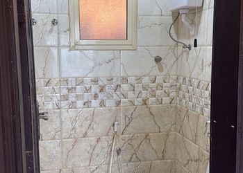شاليه بألعاب مسبح