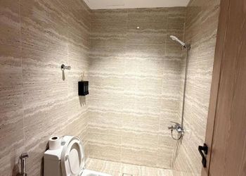 استديو بأثاث مريح وبسيط 