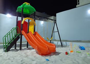  استراحة ببيت شعر