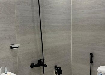 استديو بسرير ماستر وجلسة جانبية
