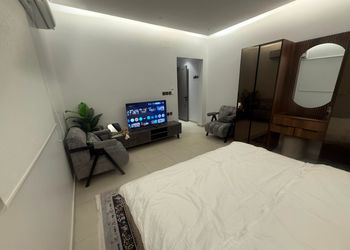 استديو بسرير ماستر