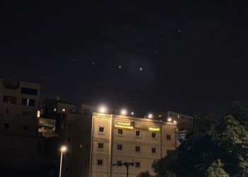 استديو بأثاث مريح وبسيط 