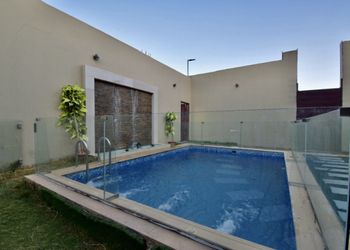 شاليه بركن شواء ,,مسطح اخضر, 