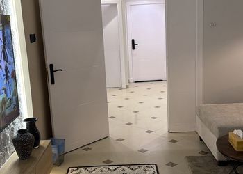 استديو هادئ بسرير ماستر 