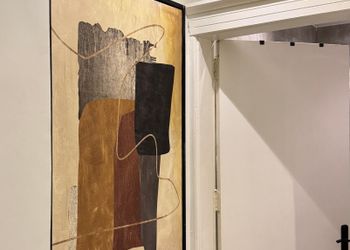 استديو بسرير ماستر