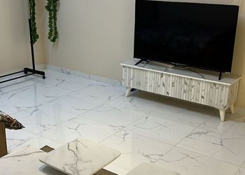 استديو بسرير ماستر وجلسة 