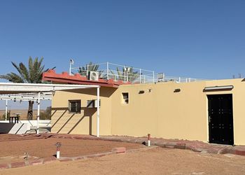 استراحة بمساحات واسعة