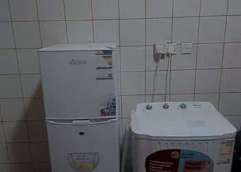شقة بغرفتين نوم وصالة