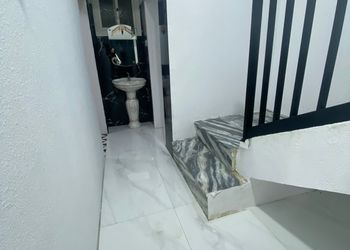 شقة بغرفتين نوم وصالة 